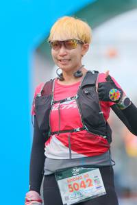 BIB: 50425
                            <button type="button" onclick="openModal(21760918)" class="btn btn-primary btn-sm float-right btn-popup" data-toggle="modal" data-target=".modal-high-quality">
                        <i class="fas fa-shopping-cart"></i> Add to Cart
                    </button>
                                            <button type="button" onclick="isThisMe(21760918, true)" class="btn btn-success btn-sm float-right btn-popup btn-isme hidden" data-toggle="tooltip" data-placement="bottom" title="นี่คือรูปของคุณใช่ไหม คลิกที่นี่เพื่อเอาเข้าอัลบั้ม">
                        <i class="fas fa-plus"></i> Add to album
                    </button>
                    <button type="button" onclick="isThisMe(21760918, false)" class="btn btn-warning btn-sm float-right btn-popup btn-isnotme hidden">
                        <i class="fas fa-ban"></i> Remove from album
                    </button>